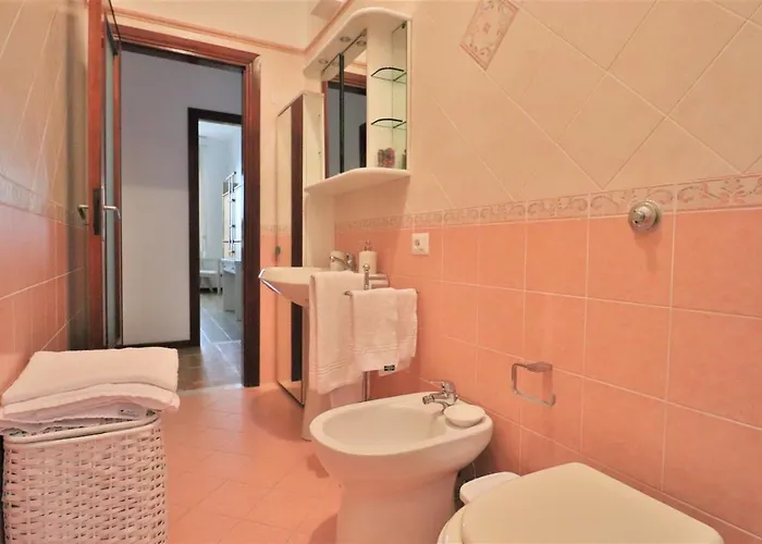 לינה וארוחת בוקר Il Belvedere 3*