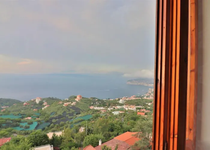 לינה וארוחת בוקר Il Belvedere סורנטו