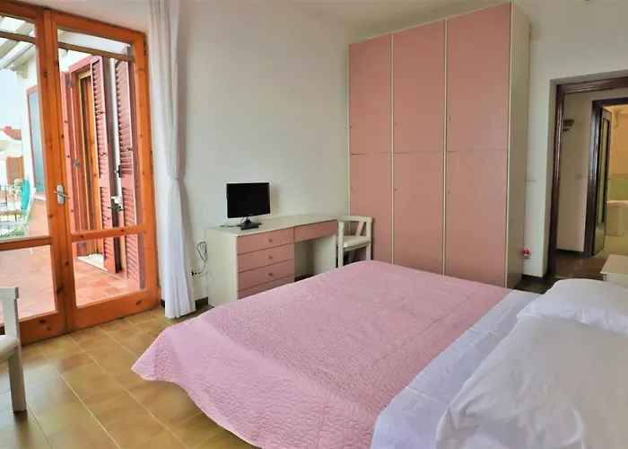 לינה וארוחת בוקר Il Belvedere סורנטו